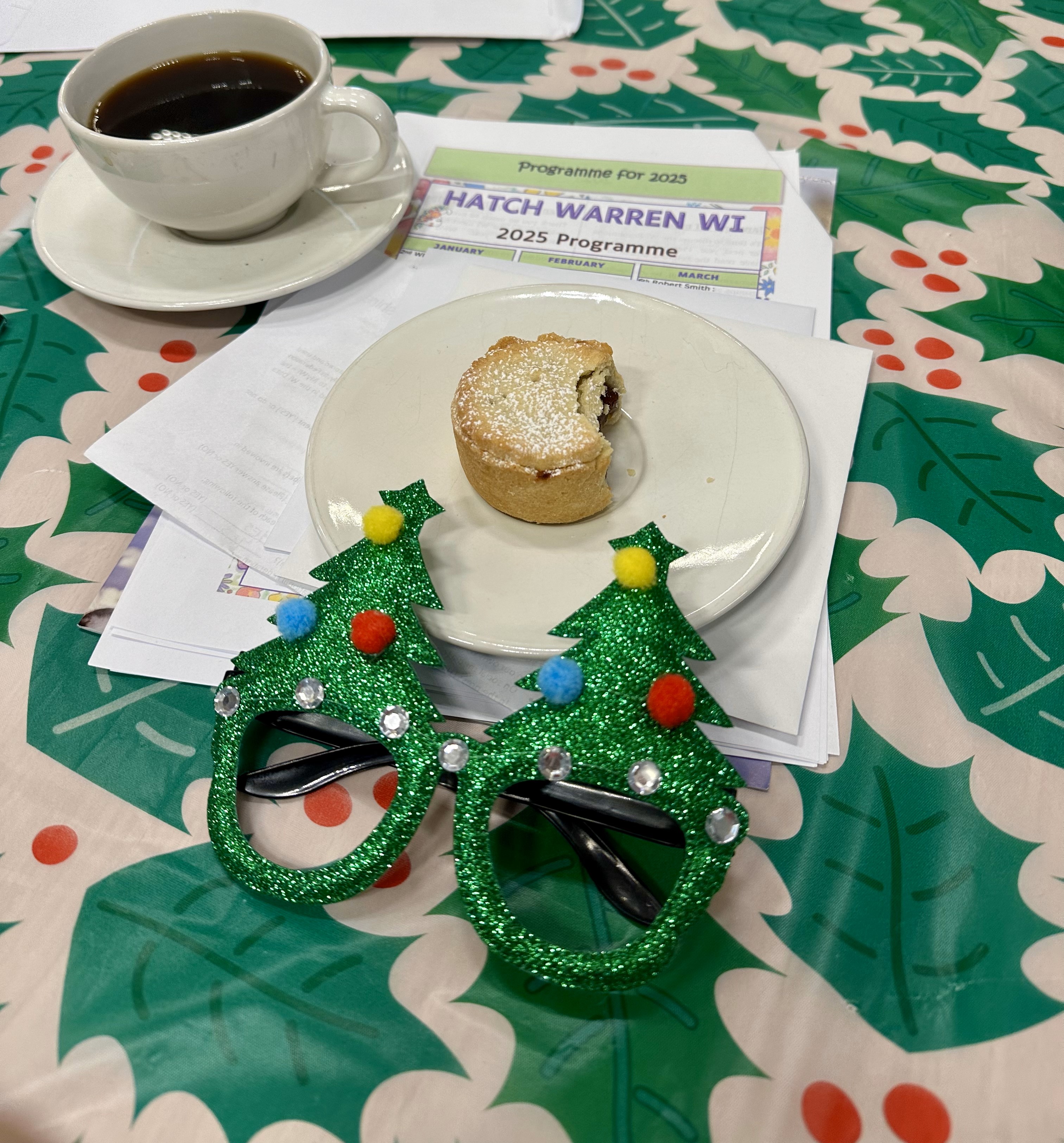 Coffee and Mince Pies 